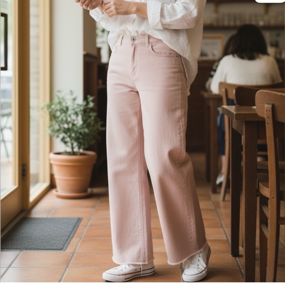 Oat New York Pink Cropped Pants
